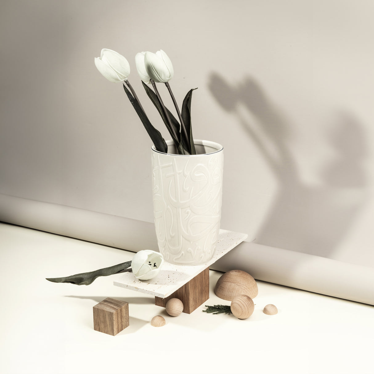 Diwan de lujo - Jarrón decorativo mediano - Perla y plata