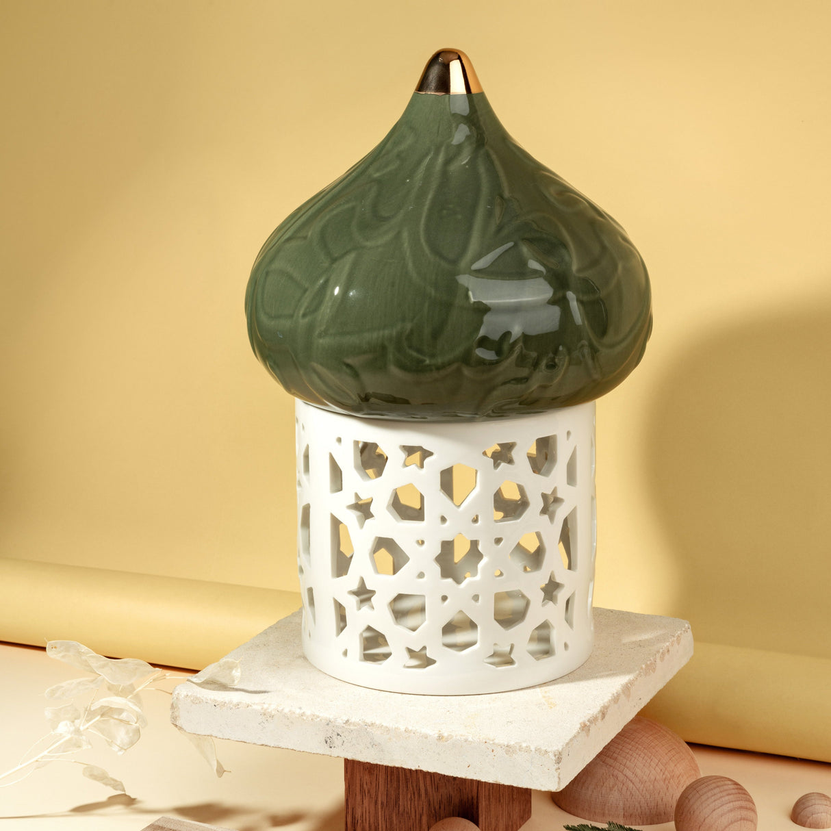 Diwan- Table Decoration "  Large Candle Holder with light" - Green & Gold