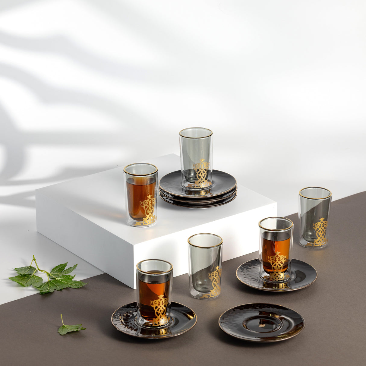 Naqsh - Tea Set (12-Pc) - Black & Gold