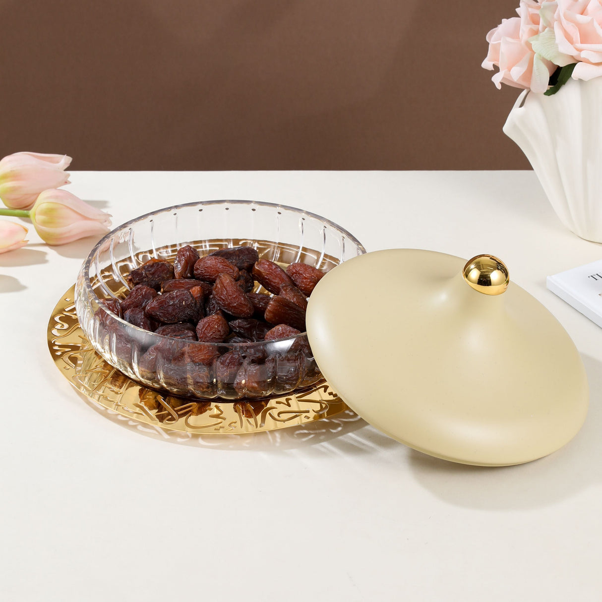 Jiwar - Large Engraved Date & Dessert Centerpiece - Ivory & Gold