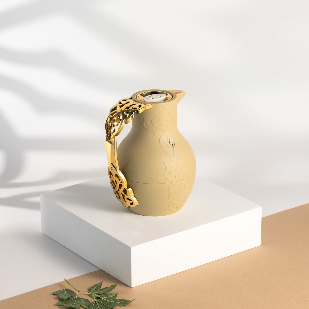 Naqsh - Vacuum Flask / Thermos - Ivory & Gold