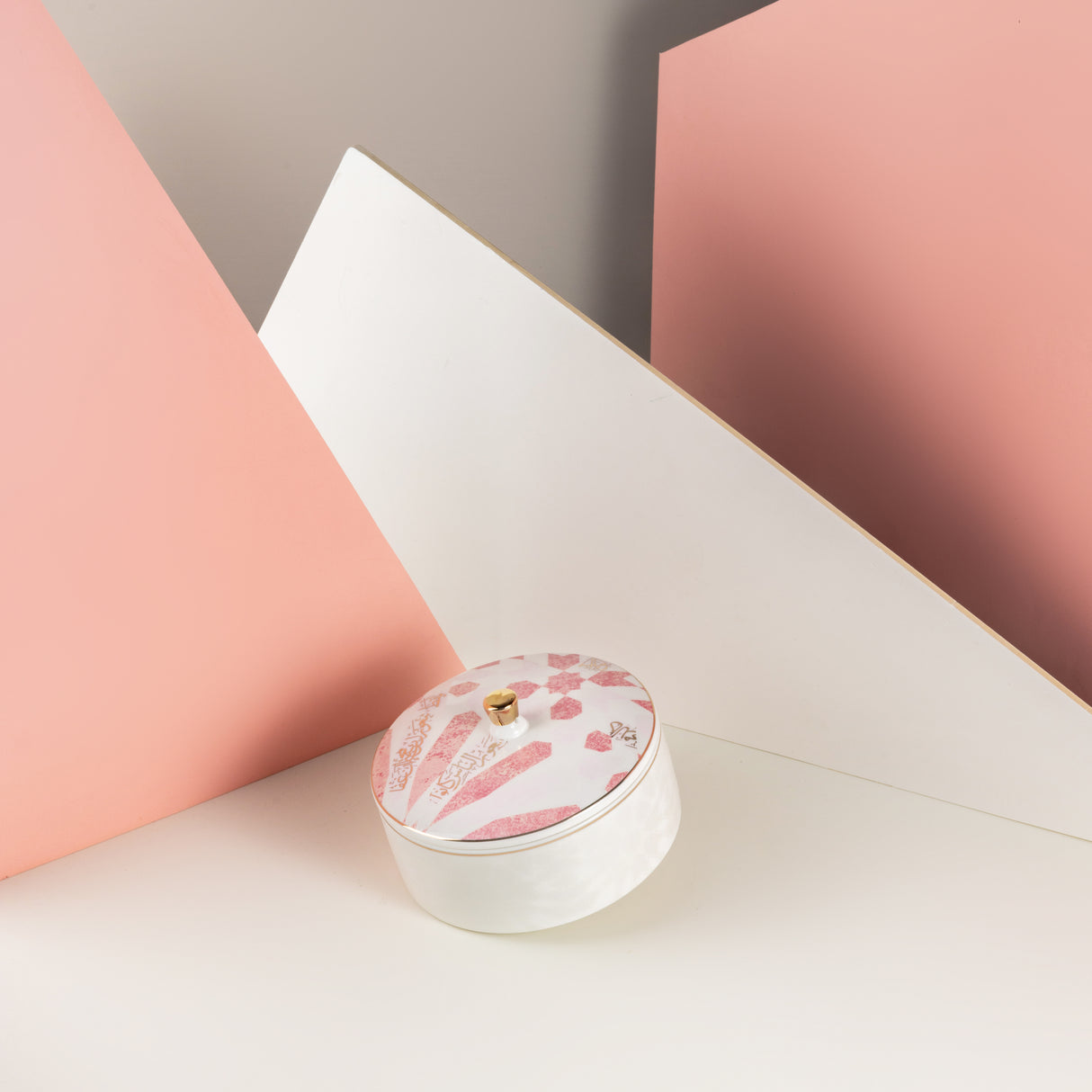 Amal - Small Date bowl - Pink & Gold