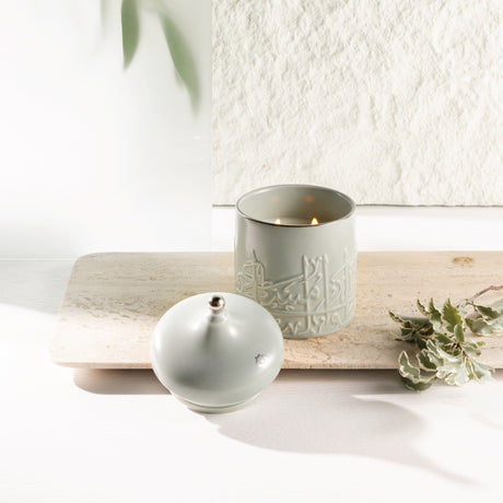 Jiwar -  Medium Candle| Sea Rose - Mint Green & Silver