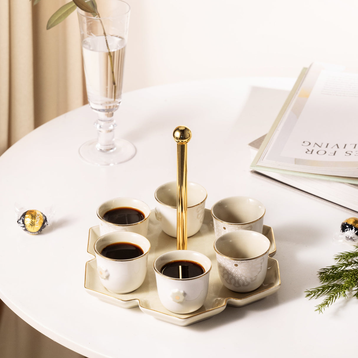 Asala - Arabic Coffee Cups With Holder - Beige & Gold