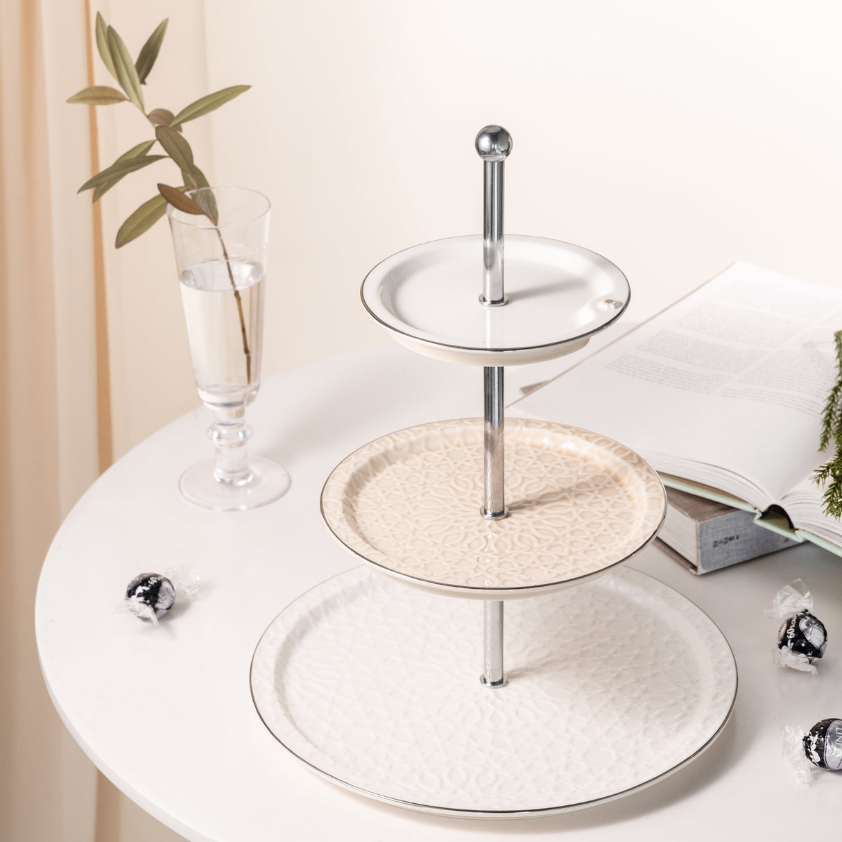 Asala - 3 Tier Plate - Beige & Silver