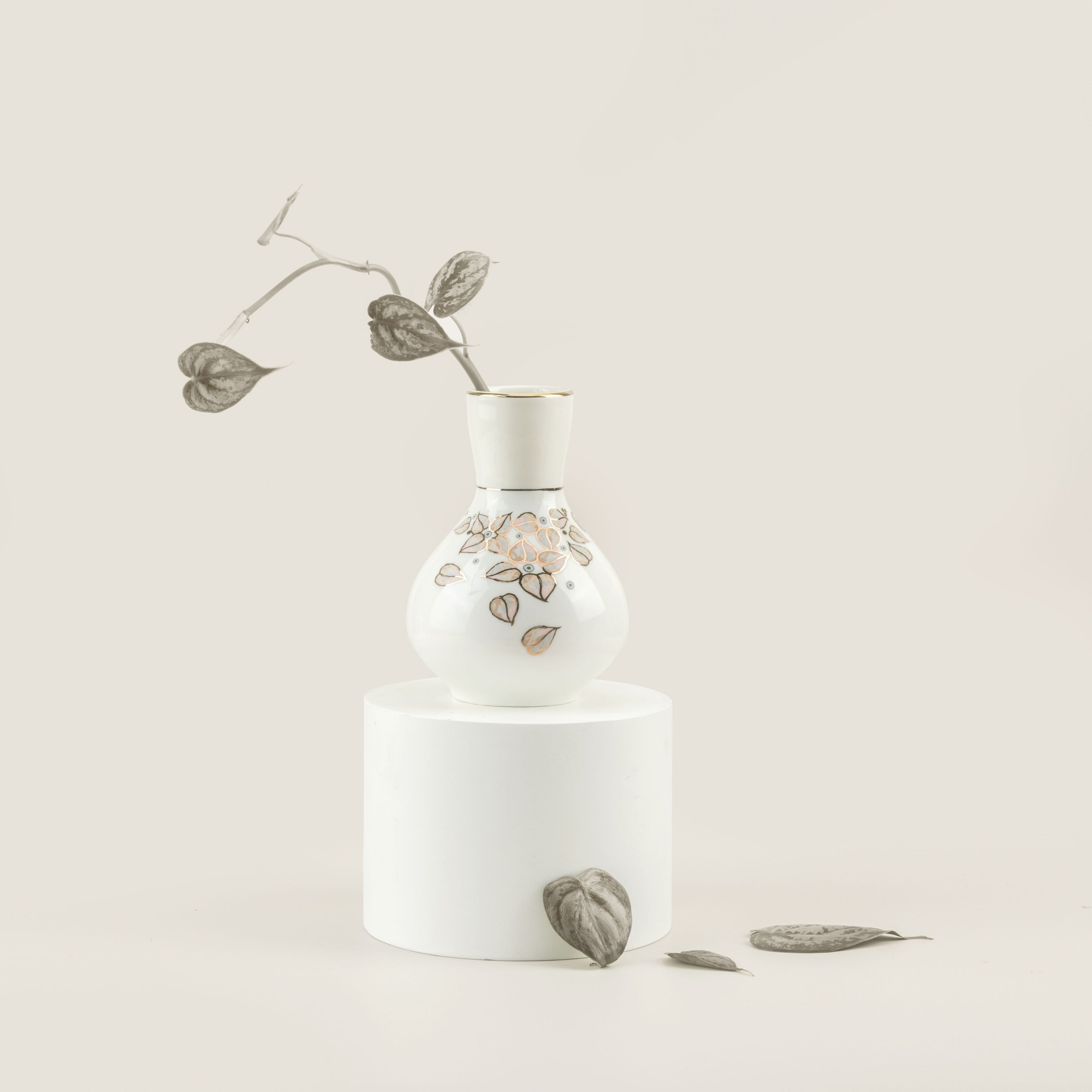 Lilac - Flower Vase - White