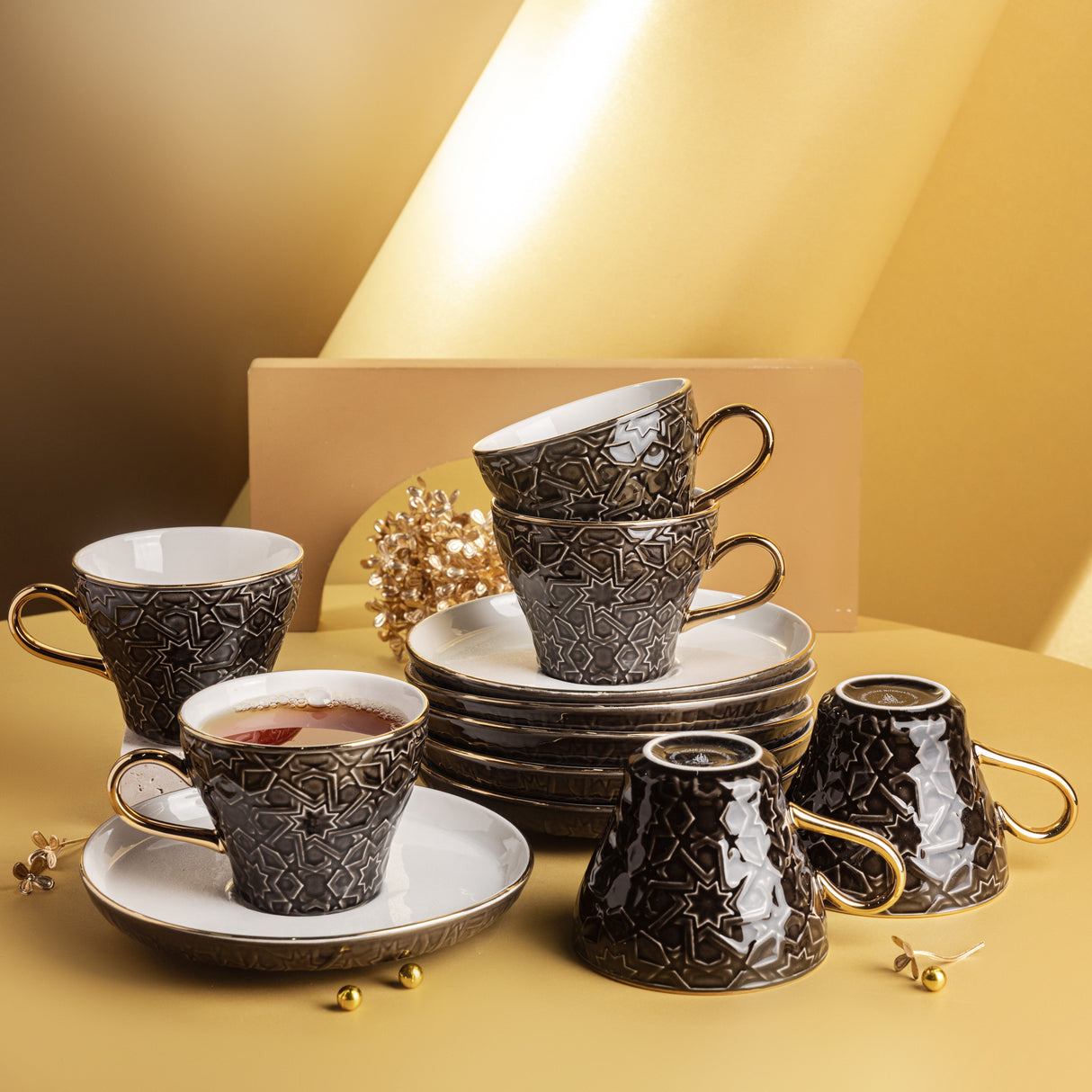 Crown - Cappuccino Cups (12-Pc)- Black & Gold