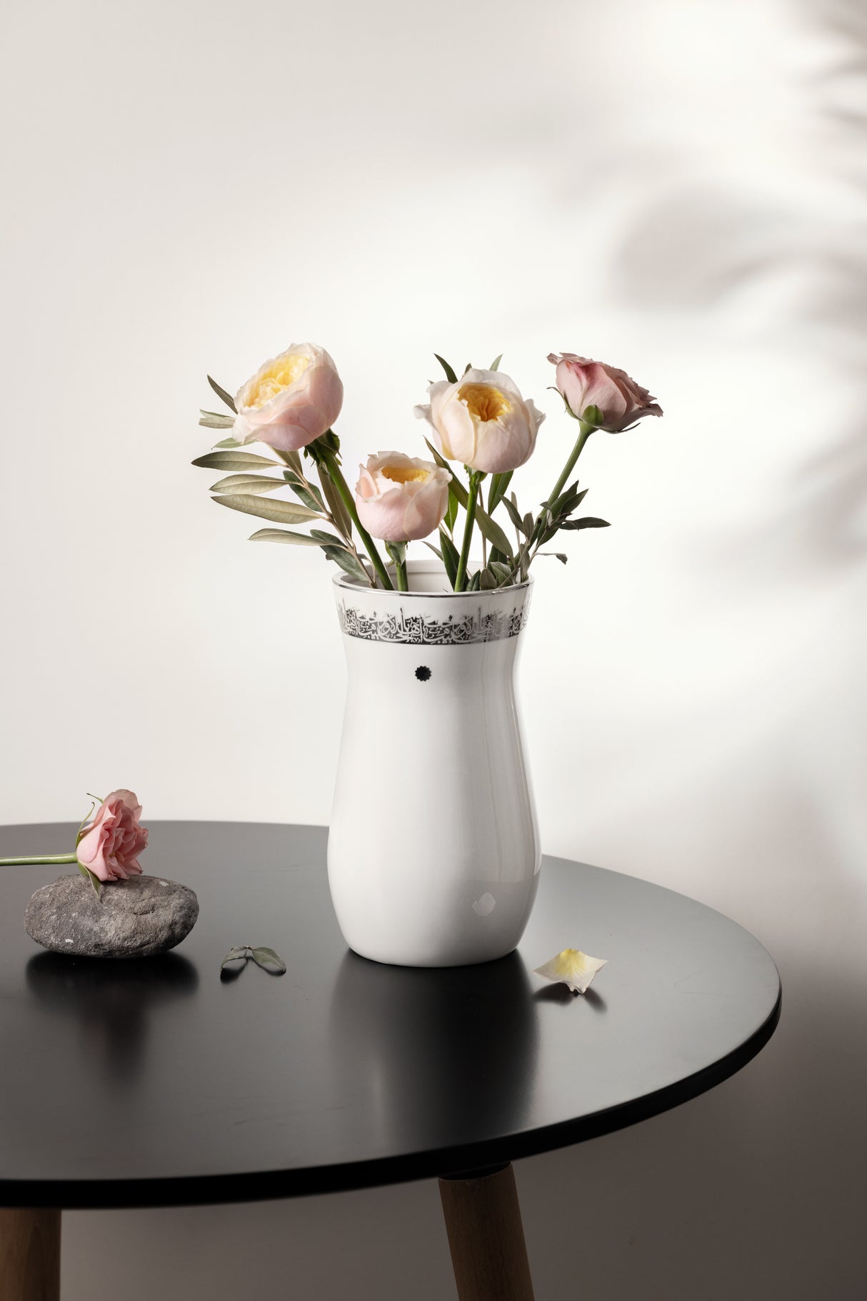 Atheer - Medium Decorative Vase - White & Silver