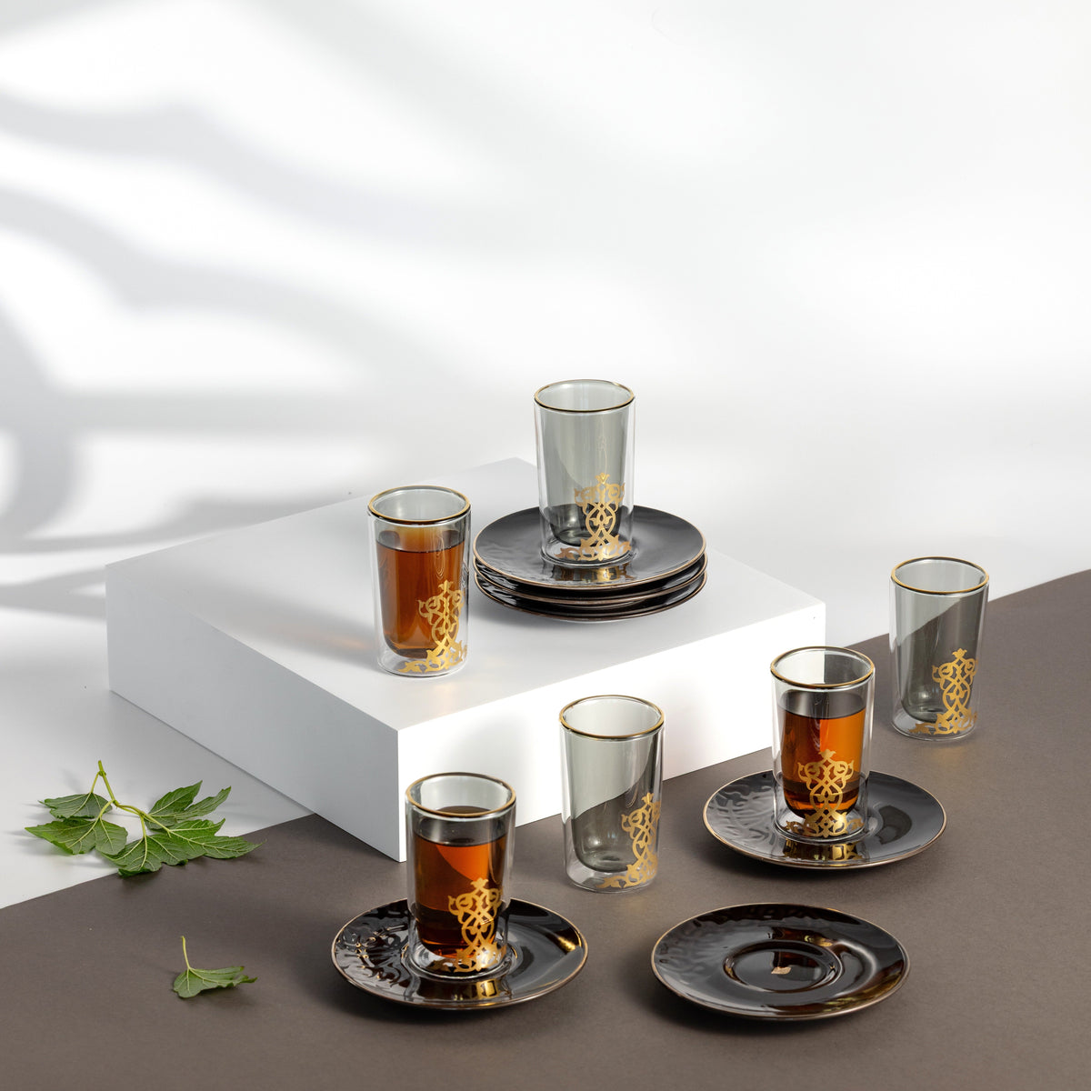 Naqsh - Tea Set (12-Pc) - Black & Gold