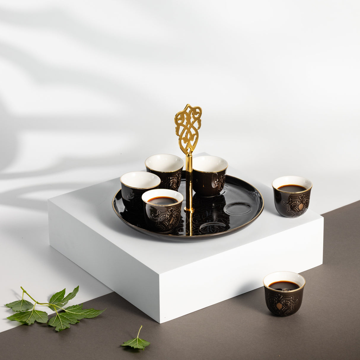 Naqsh - Arabic Coffee Cups With Holder - Black & Gold
