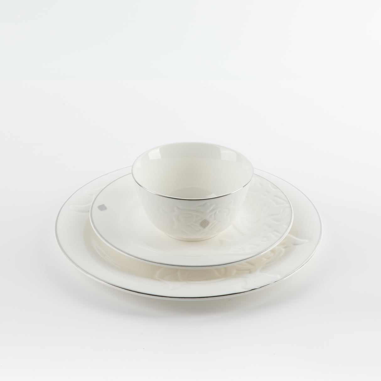 Naqsh - Dinner Set (18-Pc) - White & Silver