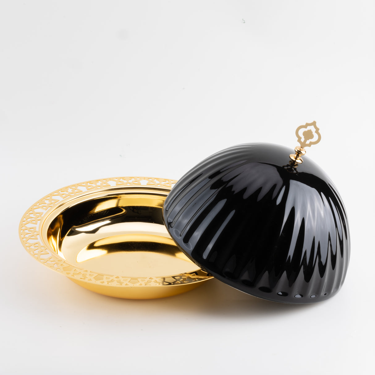 Exclusive - Large Serving Platter with Porcelain Dome- Black & Gold