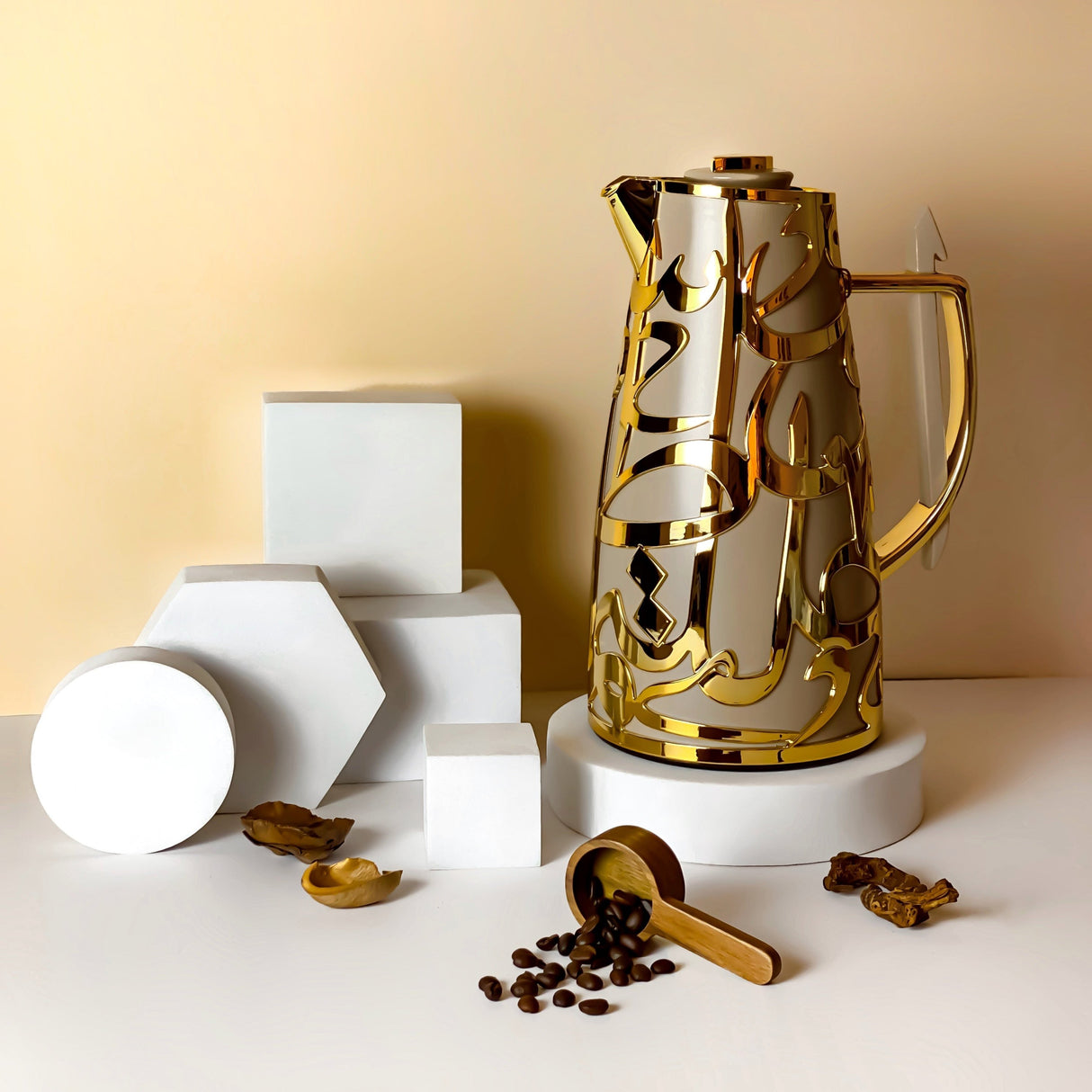 Luxury Diwan - Vacuum Flask - Coffee & Gold