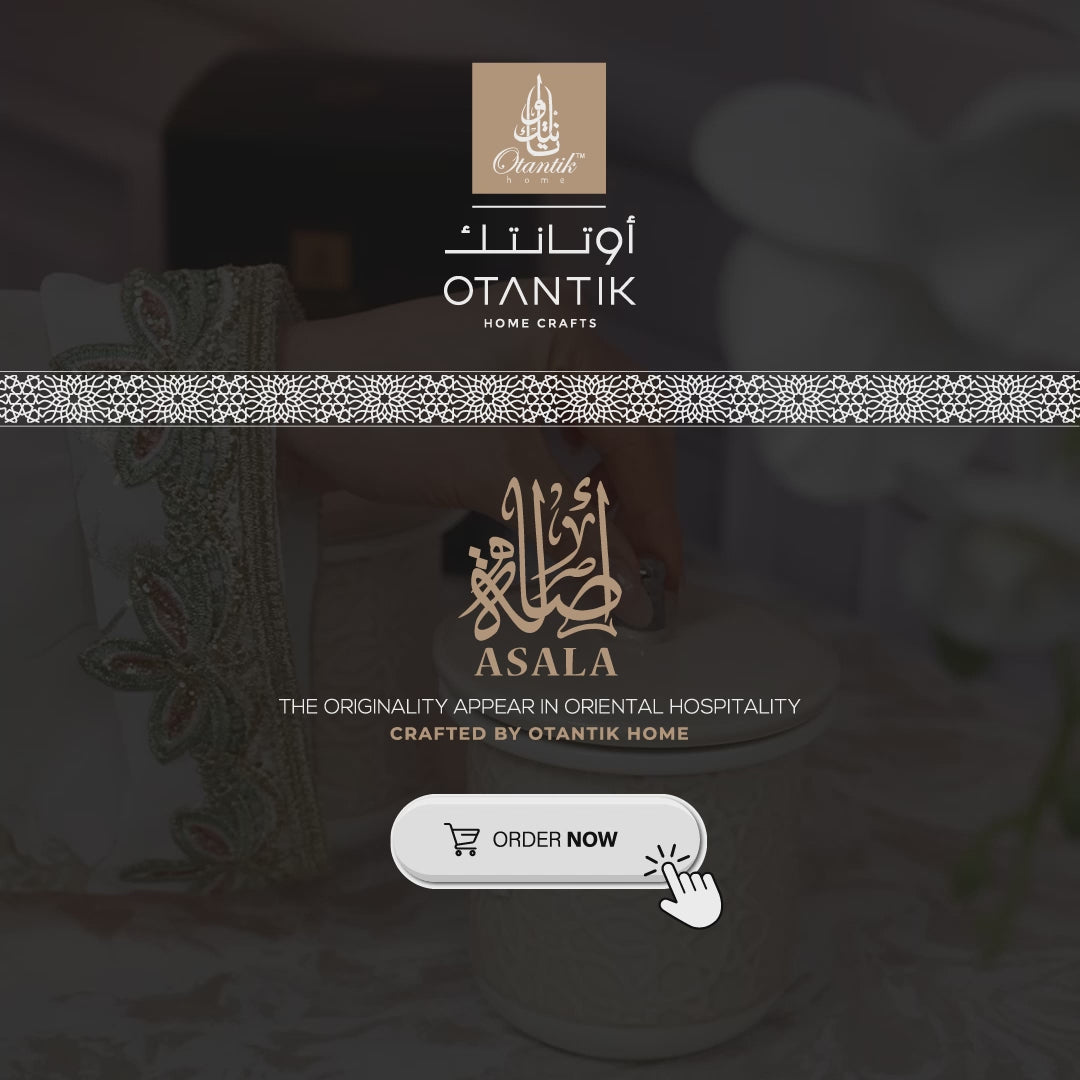 Asala - Large Candle| Smoky Ember - Beige  & Silver